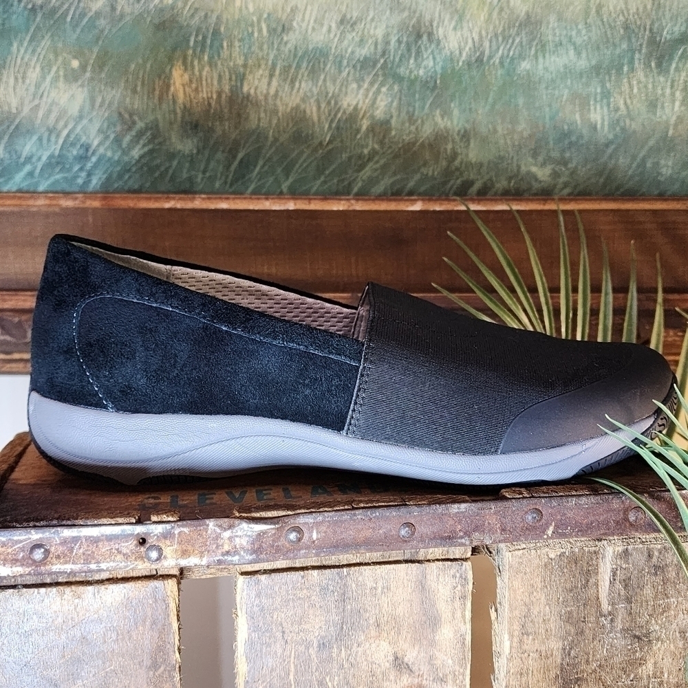 DANSKO Womens Slip On Shoes  Halle Suede Leather Size 38 Black Comfort Athletic